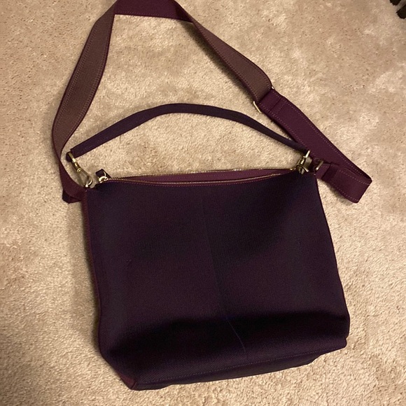 NIB Rothys Dark Aubergine Mini Zip Bucket - Picture 1 of 5